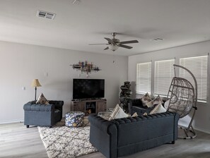 Billede uden beskrivelse, 5 af 28, knap