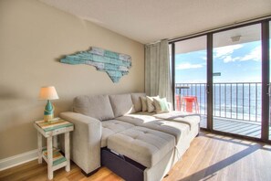 TV - Stunning 1 Bedroom Oceanfront Retreat in Carolina Beach for 6 Guests! (Carolina Beach)
