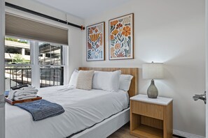 2 bedrooms, free WiFi, bed sheets - The Oak & Aura Retreat (Saint Charles)