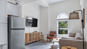 Uklassifisert bilde, 4 av 16, knapp