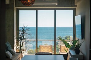 Interior - Ocean-view 2BR in El Zonte's Surf City with a complimentary gift included: airport transfer, surf lesson, or in-unit massage. Pool, gym, concierge & Bitcoin Beach access included. (El Zonte)