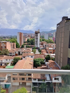 Unclassified image, 4 of 15, button - Vrbo Property (Medellín)