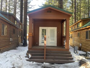 Exterior detail - Wooded Cabin Perfect for South Lake Tahoe Day Trips (El Dorado County)