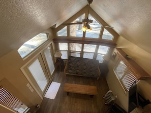TV - Wooded Cabin Perfect for South Lake Tahoe Day Trips (El Dorado County)