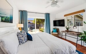 4 bedrooms, desk, iron/ironing board, travel cot - La Jolla Shores! Beach Across Street+Walk Everywhere (San Diego)