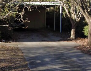 Unclassified image, 5 of 5, button - Place to stay in Enterprise (Enterprise)