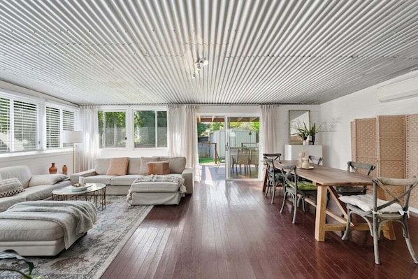 تلفزيون