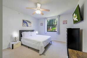 Unclassified image, 3 of 21, button - Entire rental unit. Comfortable Condo for Rent in West Palm Beach (West Palm Beach)
