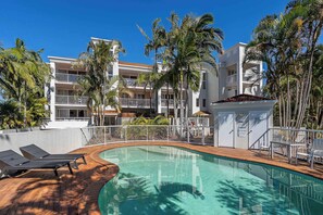Pool - Burleigh Heads Ground Floor Unit, Parking and Pool (Gold Coast)