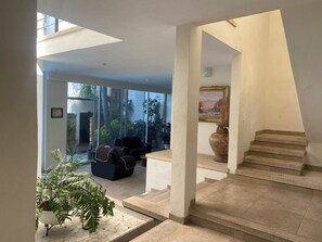 Interior - Vacation home Villa Colibri, pool, barbecue, 15 people (Tres de Mayo)