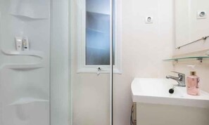 Bathroom - Mobile home with air conditioning and veranda (Cesenatico)