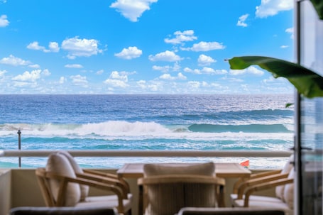 Innenbereich. Currumbin Beach House - Oceanfront