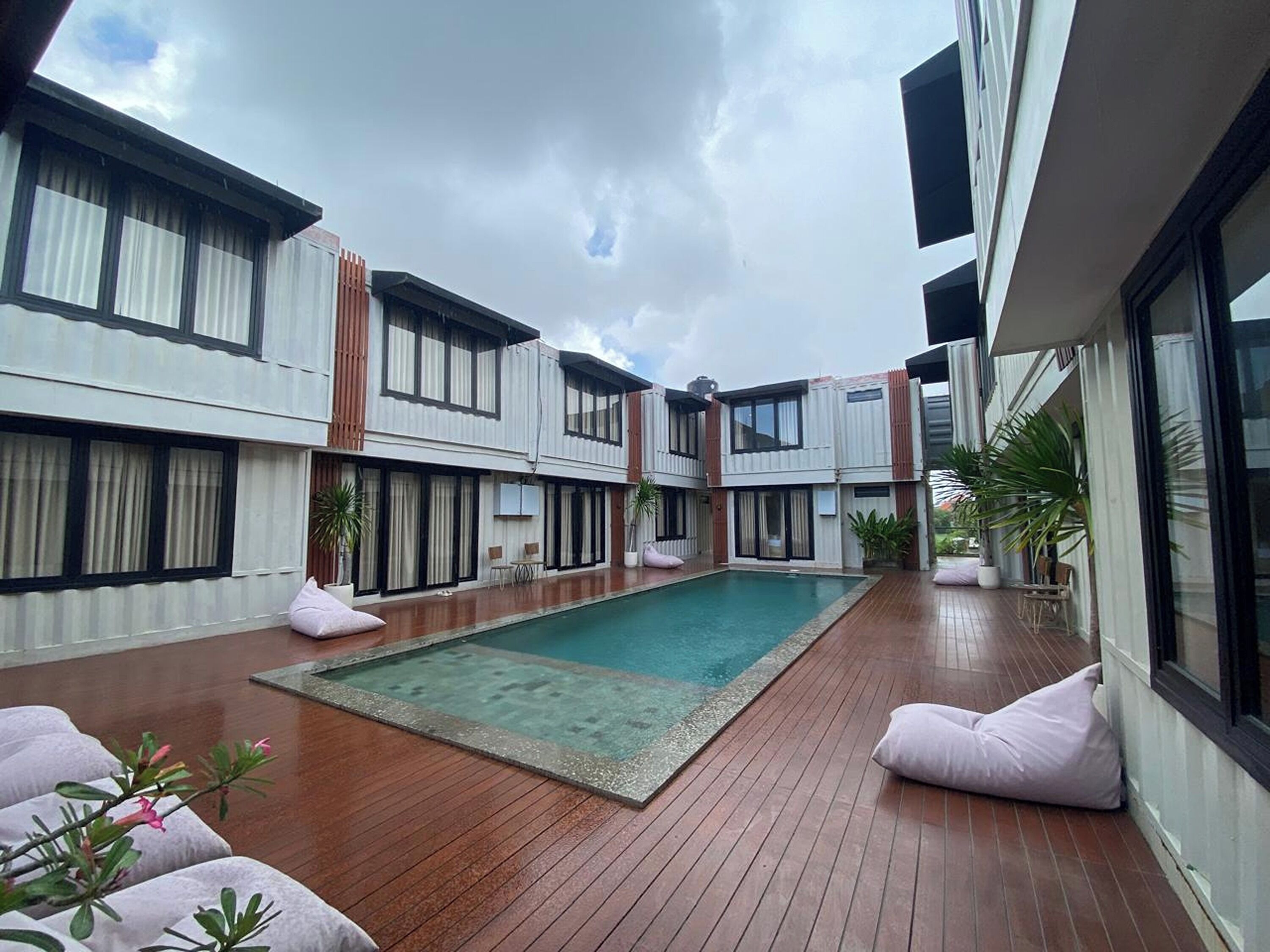 Piscina externa