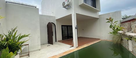 Alberca al aire libre