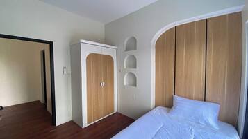 Villa, 2 Bedrooms | Free WiFi, bed sheets