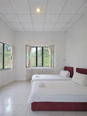 Deluxe Room | Blackout drapes, free WiFi, bed sheets - Skyville Zen Resort, Kundasang (Kundasang)