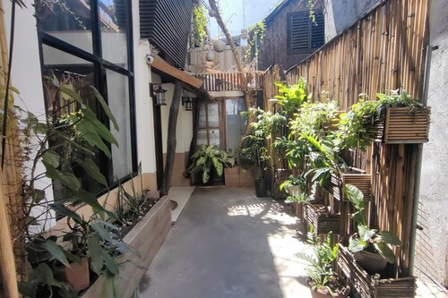 Liane'S Place