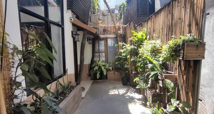 Liane'S Place