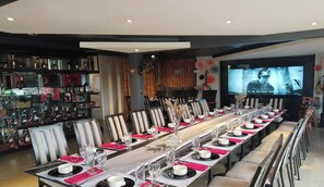 Restaurant - Apihap Hotel (Daraga)