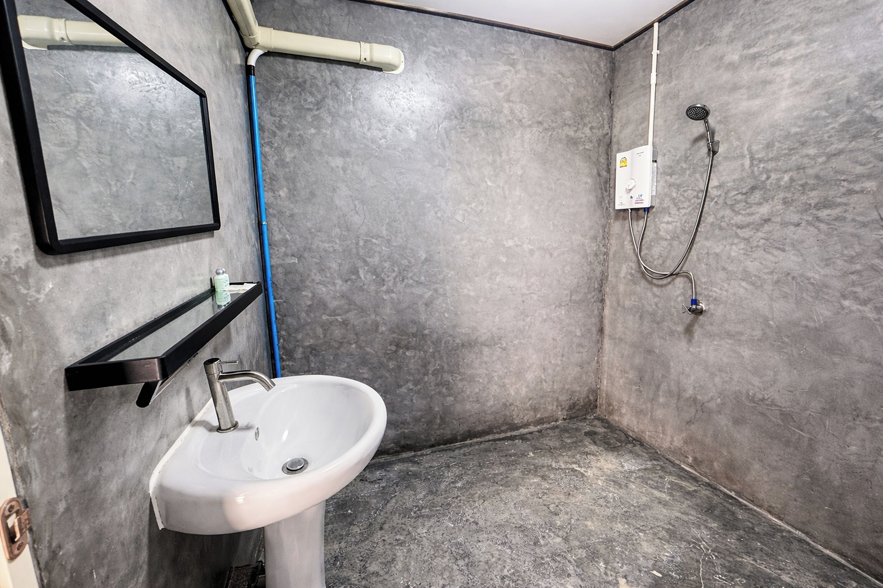 Superior Double Room, 1 King Bed | Bathroom