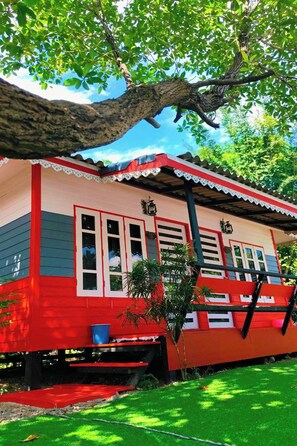 Exterior - Phetmanee Resort (Ko Yao)