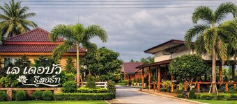 Lay De Bua Resort