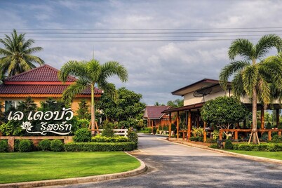 Lay De Bua Resort