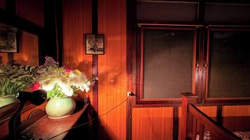 Standard Double Room, Shared Bathroom | Desk, free WiFi, bed sheets