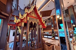每日供应自助式早餐（需付费）