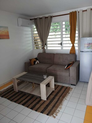 Living area - Vrbo Property (Saint-Louis)