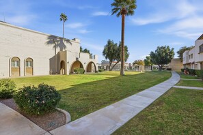 Imagen sin descripción, 3 de 15, botón