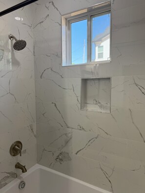 Håndklæder, Sæbe, Toiletpapir