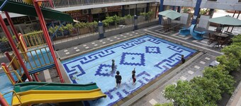 Aurora Room at Apartment Centerpoint