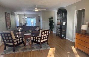 Luokittelematon kuva, 3 kautta 11, painike