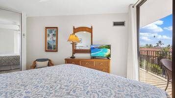 Luxury Condo, Balcony, Ocean View
