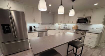 Furnished 1BR in NW Portland, Walkable to NW 23rd & Good Samaritan