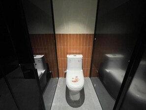 Studio Klasik, balkon, pemandangan kota | Kamar mandi