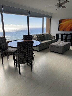 Billede uden beskrivelse, 5 af 6, knap