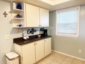 Interior - Waterfront 2BR – Pool, Dock & River Views (Port Charlotte)