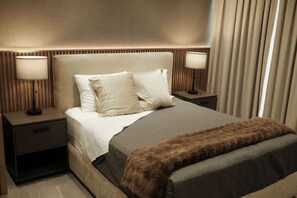 Desk, WiFi, bed sheets - ¡Luxury in Centrito Valle! Terrace & Queen Bed (San Pedro Garza García)
