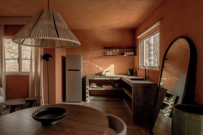 Villa, Garden View | Private kitchen