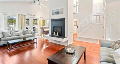 Charming Vineyard Haven Retreat w/ Heated Pool, Walk to Town, & Tashmoo Beach!