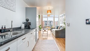 Uklassifisert bilde, 2 av 19, knapp
