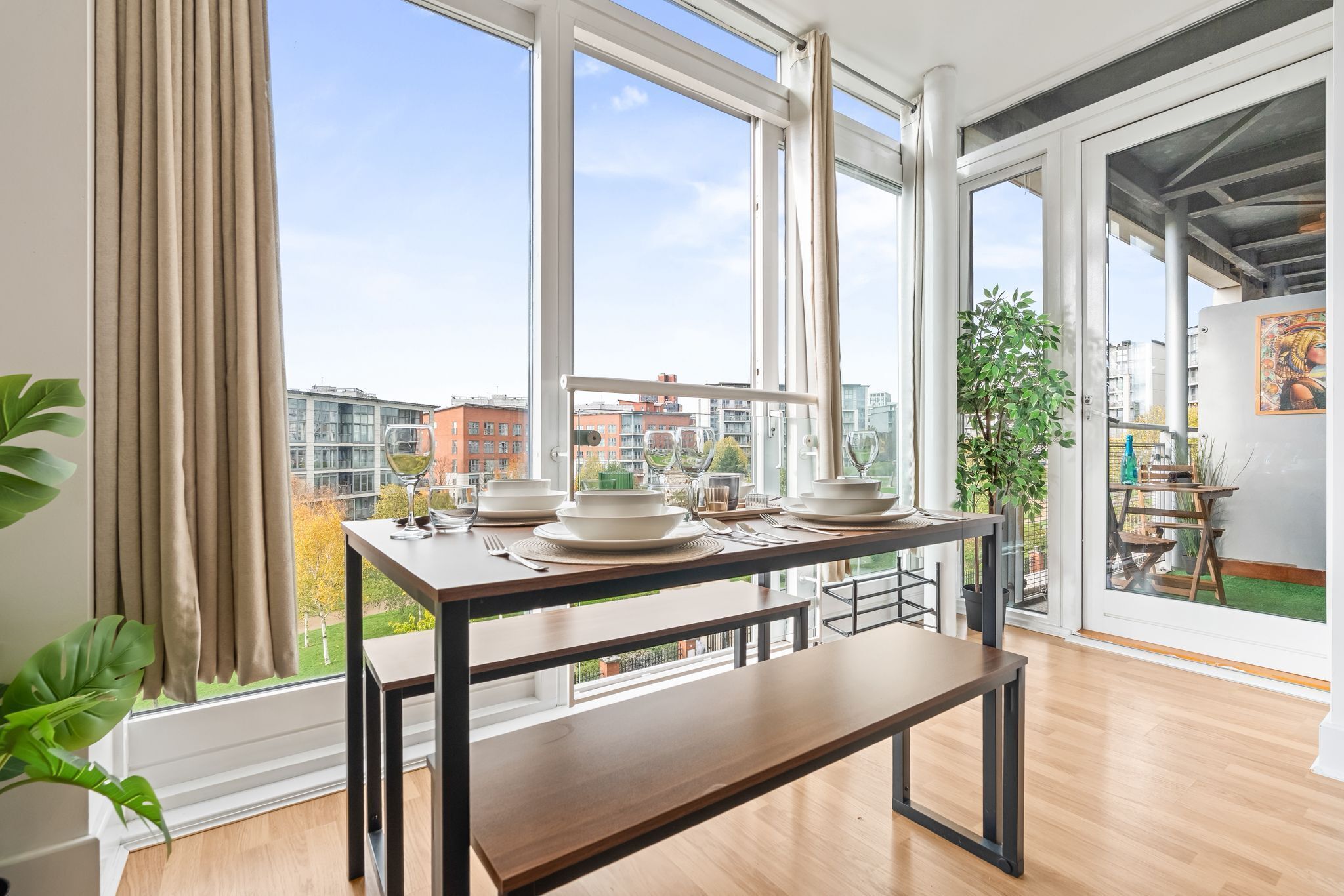 Apartment, 1 Bedroom, Accessible, Balcony | Dining