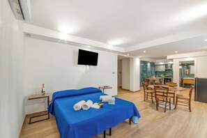 1 chambre, Wi-Fi gratuit, draps fournis
