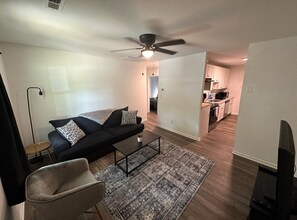 Oklassificerad bild, 3 av 7, knapp