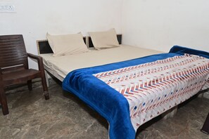 Comfort Double Room, Balcony | Desk, free WiFi - Hotel RG (Ayodhya)