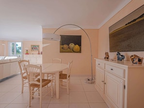 Interior - Sainte-Maxime – Sémaphore Villa with Swimming Pool (STE MAXIME)