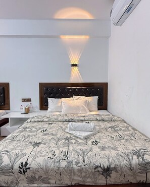 Premium Double Room - Hotel Green Land Bandarban (Bandarban)