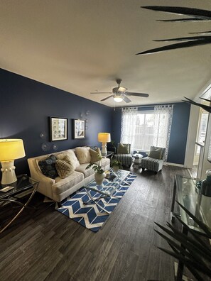 Immagine non classificata, 5 di 45, pulsante